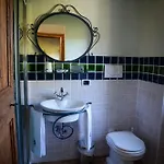 Villa Stunning With Pool, Jacuzzi&wonderful View Apecchio
