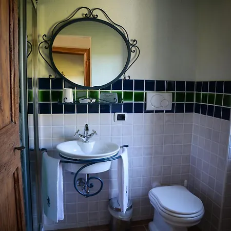 Villa Stunning With Pool, Jacuzzi And Wonderful View Apecchio