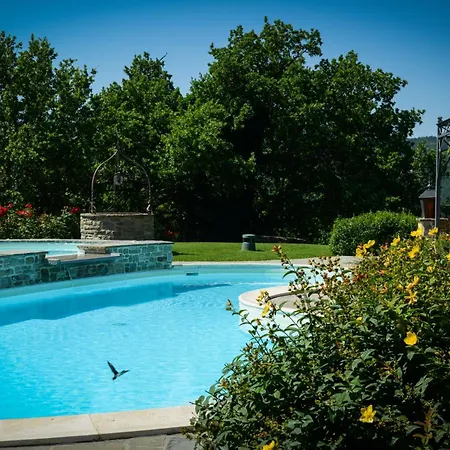 Stunning With Pool, Jacuzzi And Wonderful View